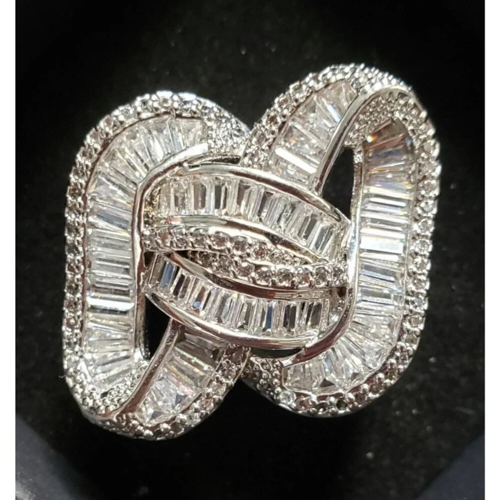 Unique Bow Infinity Baguette Cut CZ 925 Silver Cluster Cocktail Ring Size 9.25